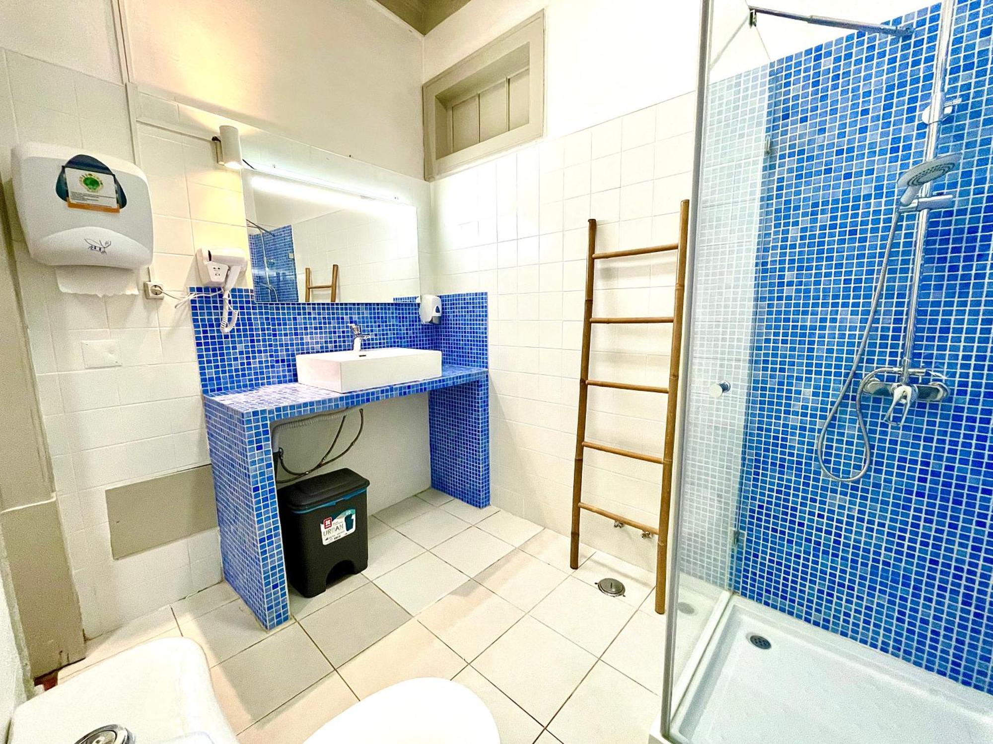 Algarve Hostel ファロ エクステリア 写真